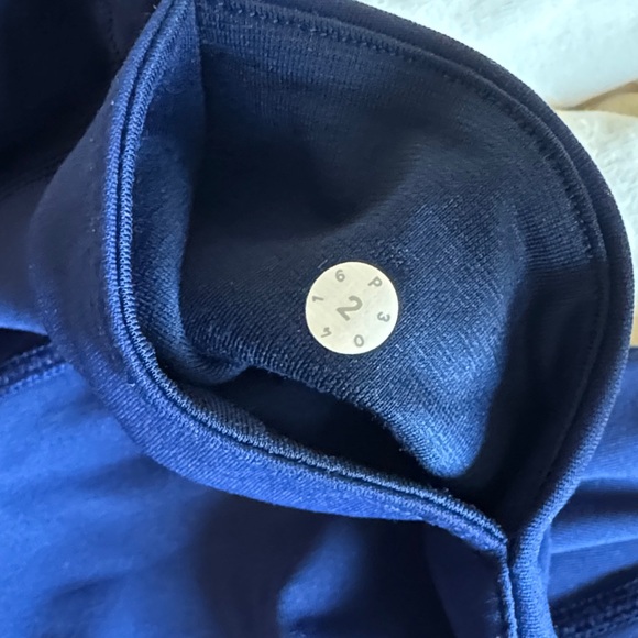 Navy Blue High-Waisted Align Leggings Mesh - Picture 2 of 7